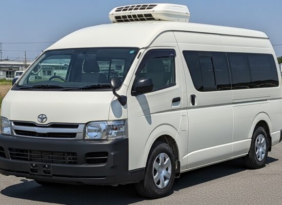 chiller van rental UAE chiller van rental UAE